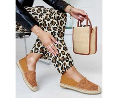 Rudos Kalba siuvinėtos espadrilės