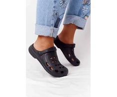 Šlepetės juodos ventiliuojamos su dirželiu Ideal Shoes