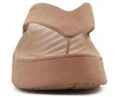 Šlepetės per pirštą CROCS GATAWAY PLATFORM FLIP, pieninio šokolado spalva, 209410-2JJ