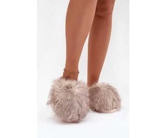 Šlepetės Step in Style 221937 – komfortui ir stiliui namuose.