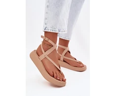 Smėlio spalvos basutės su kulnu Step in style