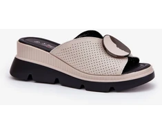 Smėlio spalvos basutės su platforma ir pleištiniu kulnu Step in style
