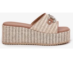 Smėlio spalvos basutės su platforma Step in style