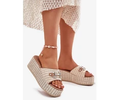 Smėlio spalvos basutės su platforma Step in style