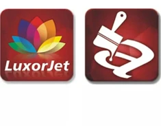 Stiklinis trofėjus su LuxorJet spalvota spauda, graviravimu ir dažų užpildymu
