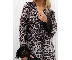 Pilkai juoda midi suknelė su leopardo raštu ir nėriniuotomis detalėmis