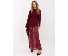Suknelė bordo Makadamia – elegancijai ir išskirtinumui šaltuoju sezonu.