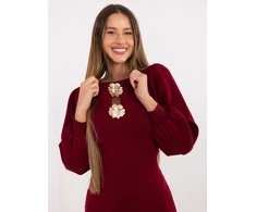 Suknelė bordo Makadamia – elegancijai ir jaukumui šaltuoju sezonu.