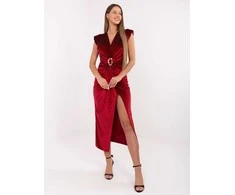 Suknelė bordo spalvos IT SK 21171 – elegancijai ir jaukumui šaltuoju sezonu.