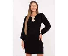 Suknelė juoda Makadamia – elegancijai ir pasitikėjimui kiekviename žingsnyje.