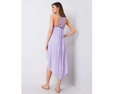 Šviesiai violetinės spalvos suknelė