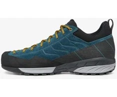 Tamsiai mėlyni batai su Gore Tex 42