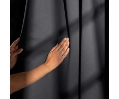 Užuolaida užtamsinanti 140×245 cm tamsiai pilka AH