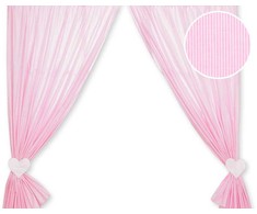 Užuolaidos kūdikio kambariui – rožinės su širdelėmis