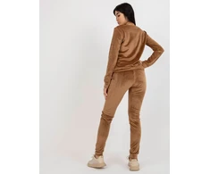 Veliūrinis treningas moterims RV-KMPL-6083.05-camelowy