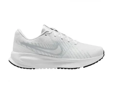 Vyriški bėgimo bateliai Nike Run Defy HM9594-100