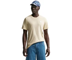 Vyriški marškinėliai Nike Club Tee, smėlio spalvos, AR4997 229