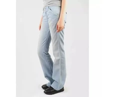 Wrangler Image Betty W214LM068