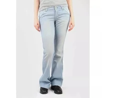 Wrangler Image Betty W214LM068