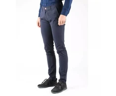 Wrangler Larston M W18SGJ114 kelnės