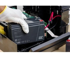Žalias CELL GEL AKUMULIATORIUS AGM47 12V 8.5AH