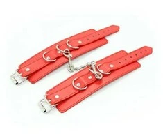 Rankogalių diržas su pančiais „Cuffs Belt“ (raudonas)