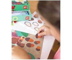 Apli Kids Lipdukų žaidimas „Ladybug“