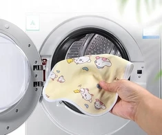 10 vnt. SUPER ABSORBENTŪS KŪDIKLIAI SU SKLŪDŽIAIS