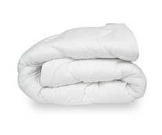 Antistresinė antklodė COMCO CARBON, 140 x 200cm, imp. 99,4% PES, 0,6% ang. pl., užp. 100% PES, 357g