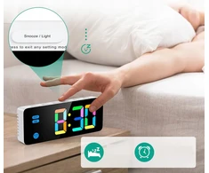 Bez Marki CYFROWY BUDZIK ELEKTRONICZNY LED RGB KOLOROWY WYŚWIETLACZ ZEGAR DO SYPIALNI