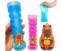 Bez Marki DIDELIS GLELIAS SU CAPYBARRA FIGURINE PLASTIKINIU PLASTIKLU SPALVOTAS GELIS