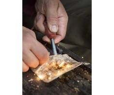 Bez Marki Kupilka Firesteel 8 skeltuvas - raudonas