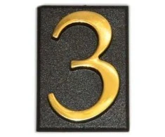Buto numeris 3, 32 x 45 mm, plastikinis, aukso sp.