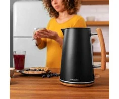 Cecotec Virdulys | ThermoSense 400 | Electric | 3000 W | 1.7 L | Nerūdijantis plienas | 360° rotational base | Juodas