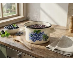 Florina Puodas emaliowany Emalia Pleszew Borówka 16 cm 2L smėlio spalva na indukcję