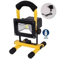 Įkraunamas nešiojamas LED prožektorius su stovu SPECTOR LIGHT, 20W,6500K,1200lm,naud., laikas 3 val.