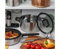 INDUKCINIS PUODAS su dangteliu, NERŪDijantis PLIENAS Starke Pro Rigor 5,7l 24cm