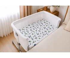 Kaia Baby MUSLINO PATALŠĖ PAPILDOMAMS LOVAMS 50x82-86 Uogos