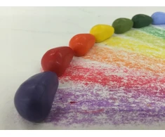 Kreidelės "Crayon Rocks" dėžutėje 64 vnt, 16 spalvų.