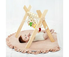 Lavinantis medinis gimnastikos stovas BABY GYM su KiddyMoon pakabukais