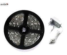 LED juostos komplektas AVIDE, IP20, RGB, 24W, 4000K ,960lm, komplekte adapteris iš 220V į 12V, 2m