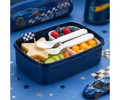 Lunchbox ze sztućcami dla chłopców Hot Wheels su wyposażeniem 750 ml Kite
