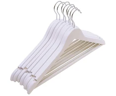 Mediniai pakabai su skersiniu Nord Clean, baltos spalvos, 8 vnt.