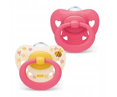 Nuk Signature silikoniniai čiulptukai 18-36m, 2 vnt. + dėklas