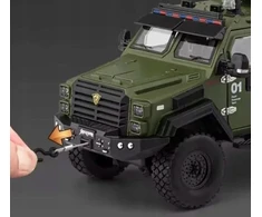 Pan i Pani Gadżet 1:24 SKALĖS VISIEURĖS KARIO POLICIJOS AUTOMOBILIŲ ŽALIA GARSO ŠVIESA
