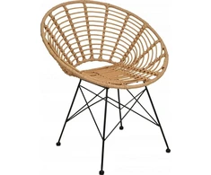 Planeta Design Apvali rotango kėdė Elegantiška, originali natūralios spalvos rotango kėdė, juodos spalvos metalinės kojos, modernus dizainas