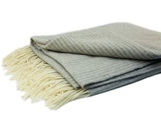 Pledas NOSTRA ANDORA, pilkos sp., 140 x 200 cm, 10% kašmyro, 90% merino vilnos, 245 g/m2