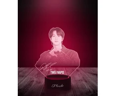 Plexido Lampka Nocna 3D LED Zespół BTS Jin Muzyka K-pop Na Prezent + Pilot