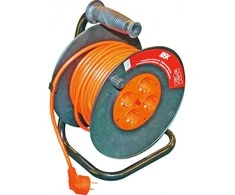 Besk Prailginimo laidas su Rite 25m 3x1mm² 4 lizdai Juodas