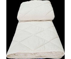Pūkinė antklodė COMCO, 200 x 220 cm, imp. 100% medv., užp. 70% ančių plunksnų, 30% pūkų, 590g